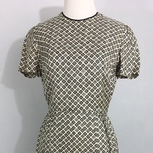 1940s vintage crew neck pleated dress